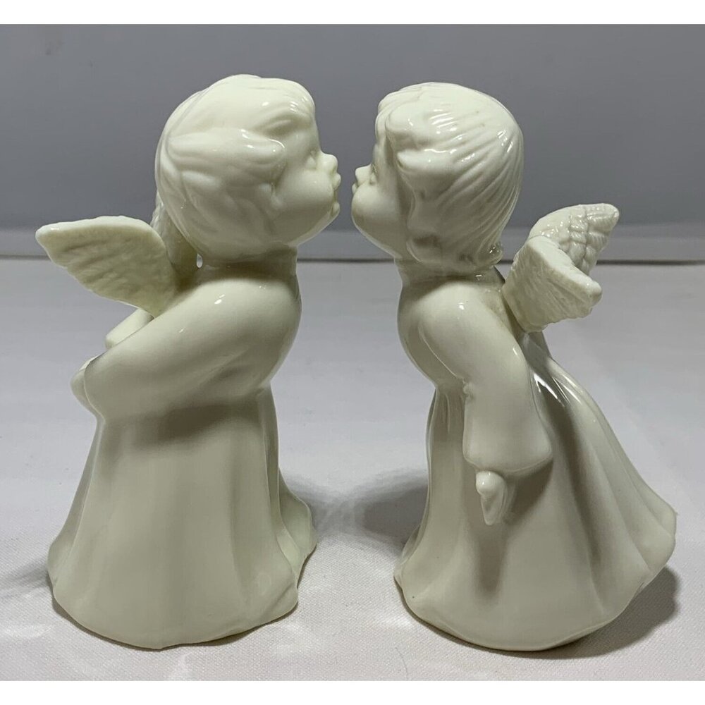 Vintage Kissing Angel Figurines Set Of 2 Porcelain Detailed Wings Graceful 4"